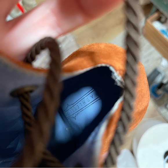 Ashley Dearborn, Elegant Brown/Orange Suede Knee-High Boots, Lace Up, Size 9.5 - Picture 10 of 16